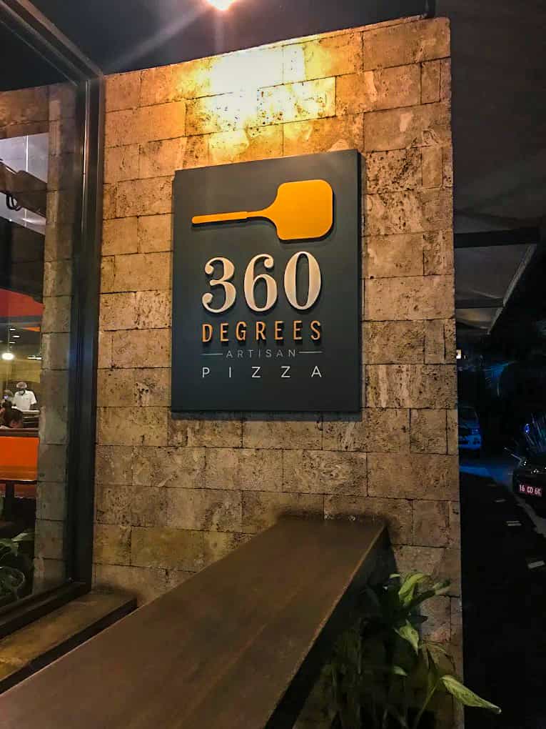 360 Degrees Pizza - ABC Place