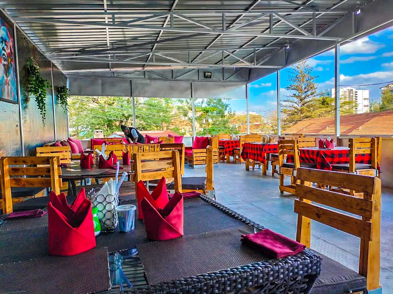Mama Oliech's Restaurant